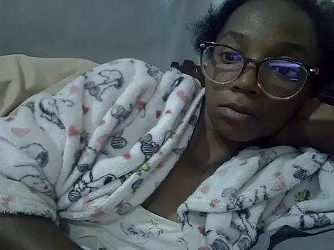 ElianeHot online show from 06-24-26, 03:38