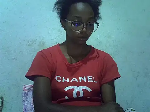 ElianeHot online show from 04-15-26, 07:58