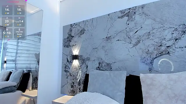 LIZ HOLMES online show from 11-27-25, 12:05