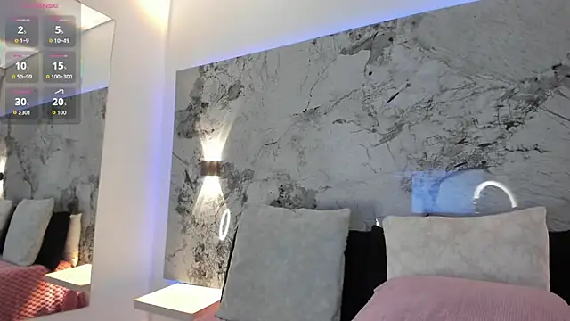 LIZ HOLMES online show from 01-19-26, 10:08