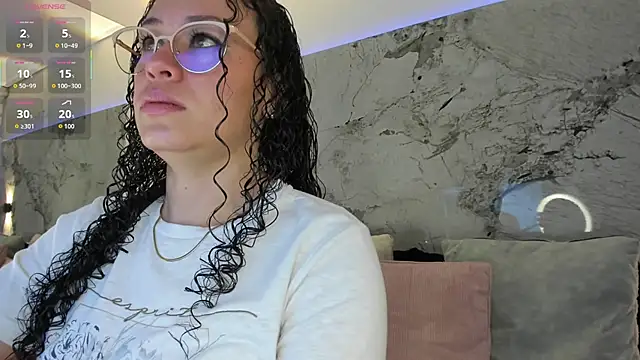 LIZ HOLMES online show from 01-15-26, 11:35