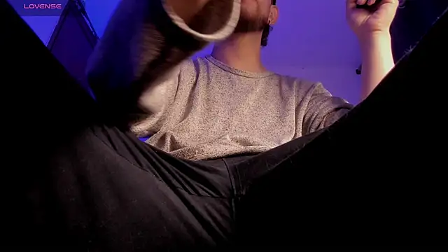 s sven03 online show from 02-16-26, 01:48