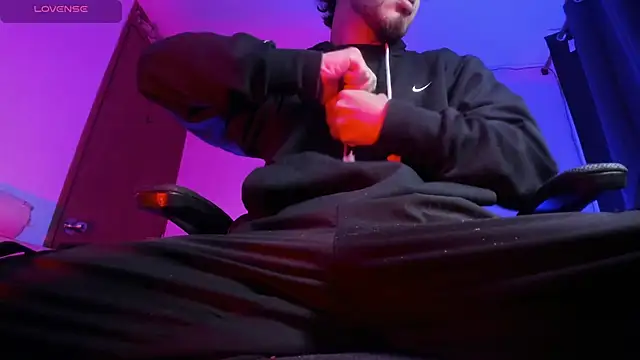 s sven03 online show from 12-16-25, 07:45