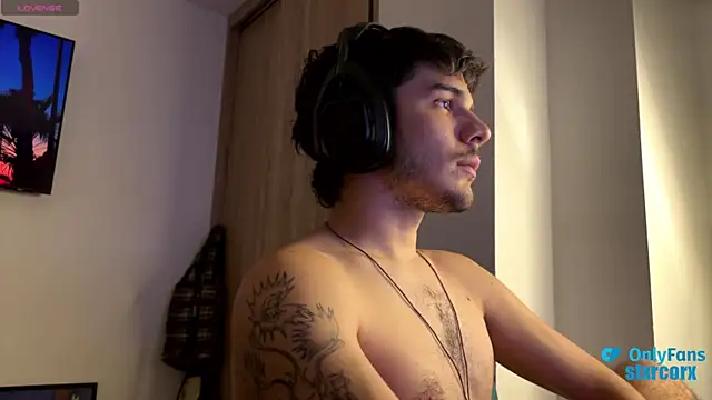 Snapshot of ilytheo chatting on 09-29-25, 04:41 ilytheo online show from 09-29-25, 04:41