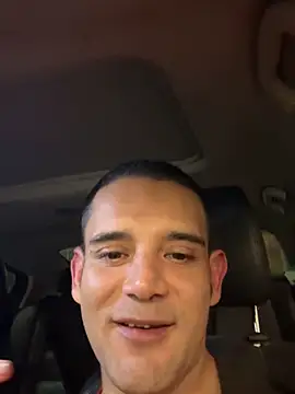 Snapshot of kevinbolena chatting on 02-18-25, 10:05 kevinbolena online show from 02-18-25, 10:05
