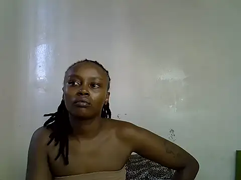 Snapshot of Rasta_tattooed chatting on 04-06-26, 04:46 Rasta tattooed online show from 04-06-26, 04:46