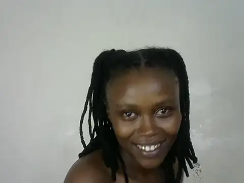Snapshot of Rasta_tattooed chatting on 03-13-26, 06:02 Rasta tattooed online show from 03-13-26, 06:02