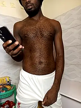 Snapshot of Moteroxz chatting on 02-20-26, 05:37 Moteroxz online show from 02-20-26, 05:37