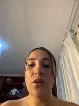 Taylortits online show from 03-11-26, 10:15