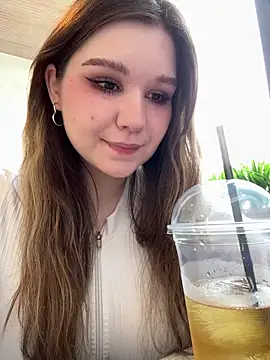 Snapshot of PumaShyXD chatting on 05-13-26, 10:00 PumaShyXD online show from 05-13-26, 10:00