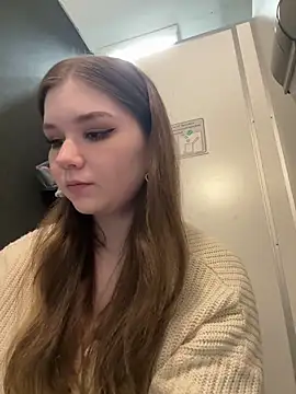 PumaShyXD online show from 06-18-26, 10:31