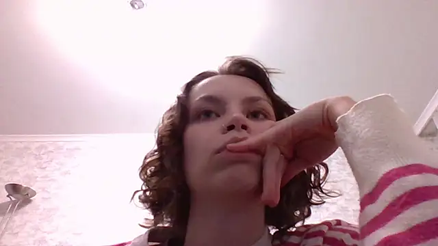 milly ross online show from 09-20-25, 04:34