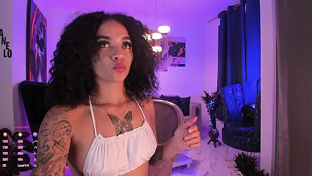 Snapshot of pretty_pettite chatting on 12-10-24, 03:20 pretty pettite online show from 12-10-24, 03:20