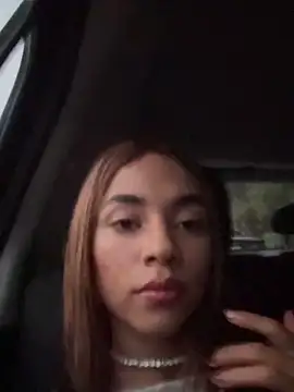 Snapshot of pretty_pettite chatting on 12-22-25, 11:05 pretty pettite online show from 12-22-25, 11:05