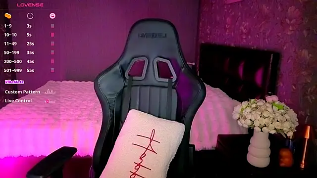 babyleilaa online show from 06-27-26, 08:04
