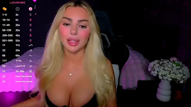 babyleilaa online show from 06-19-26, 08:03