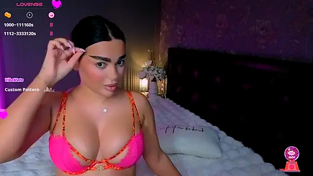 babyleilaa online show from 11-15-25, 10:58