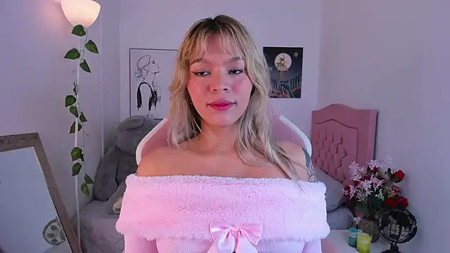 Adria ross online show from 02-26-25, 01:54