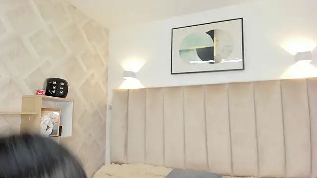 Anniie Queen online show from 04-22-26, 03:57