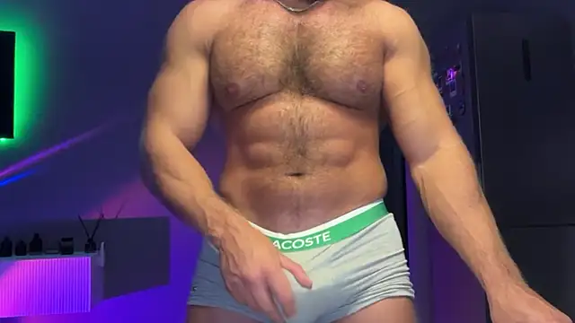 KarlosRichi online show from 11-30-25, 04:41