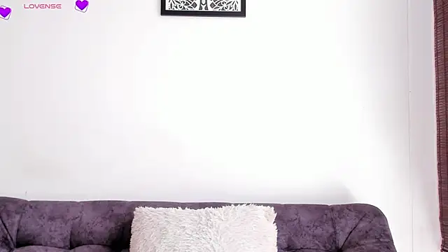 VeronicaTonu online show from 04-05-26, 02:57