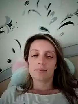 SophyGirl online show from 11-13-25, 01:04