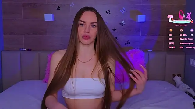 SaraCros online show from 03-30-26, 05:42