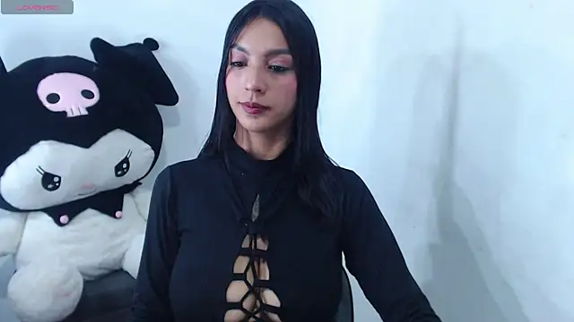 majabloom  online show from 06-11-26, 02:53