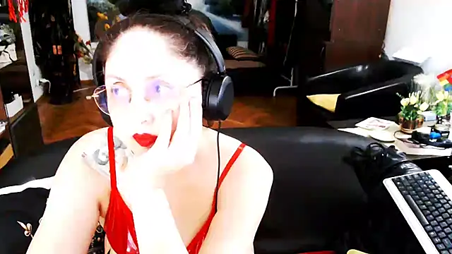 Snapshot of Imperatriza chatting on 07-08-26, 11:05 Imperatriza online show from 07-08-26, 11:05