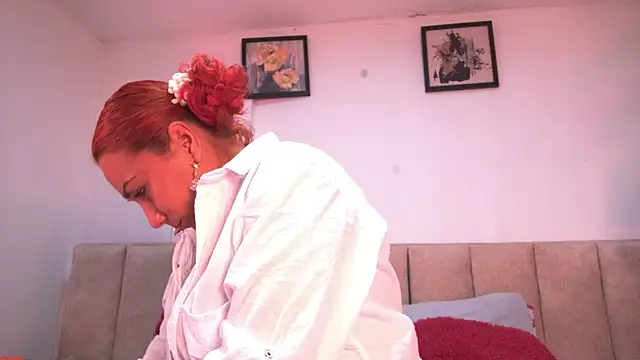 amber demons2021 online show from 11-22-25, 10:41