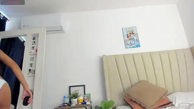 Mady-Edwards online show from 02-10-26, 09:58