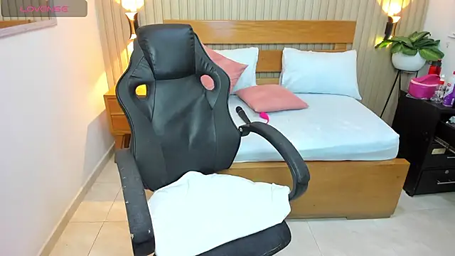 luciana ballesteros  online show from 03-14-26, 12:22