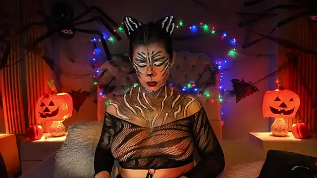 RamonaSimons online show from 10-30-25, 08:06