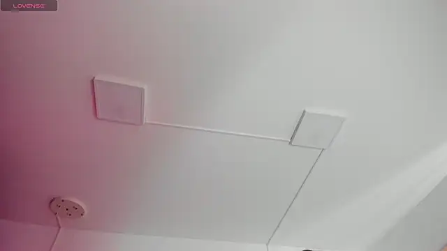 FaloonRoussel online show from 10-25-25, 06:08