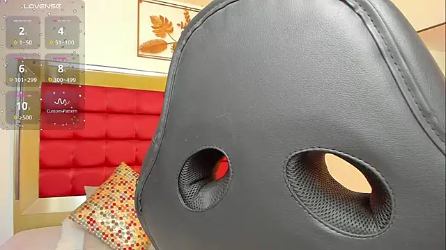 FaloonRoussel online show from 11-11-25, 06:25