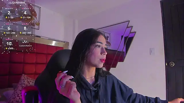 FaloonRoussel online show from 10-25-25, 12:21