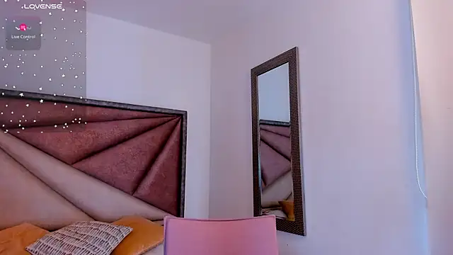 FaloonRoussel online show from 10-30-25, 05:43