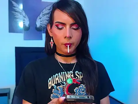 lilithnyx333 online show from 02-06-26, 08:05