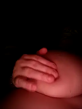 Snapshot of poussychats chatting on 03-19-25, 10:42 poussychats online show from 03-19-25, 10:42