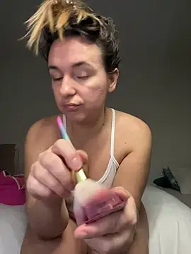 Snapshot of lyajoliee chatting on 01-13-26, 12:53 lyajoliee online show from 01-13-26, 12:53