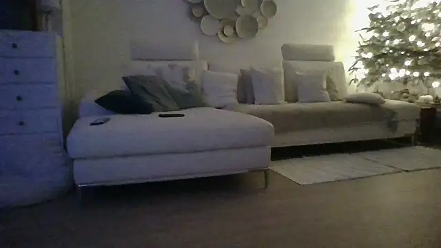 Snapshot of lyajoliee chatting on 12-11-24, 08:07 lyajoliee online show from 12-11-24, 08:07