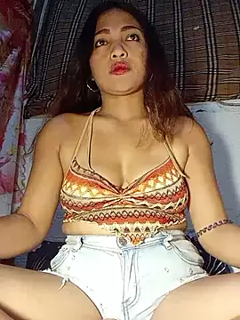 Snapshot of prettybella4u chatting on 06-29-26, 11:32 prettybella4u online show from 06-29-26, 11:32