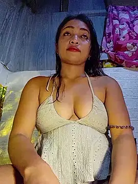 Snapshot of prettybella4u chatting on 06-18-26, 01:38 prettybella4u online show from 06-18-26, 01:38