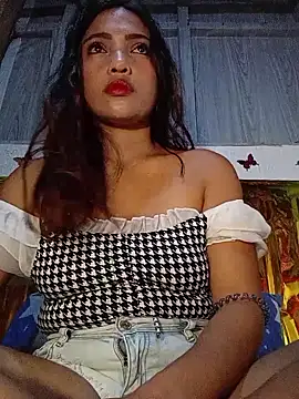 Snapshot of prettybella4u chatting on 06-14-26, 01:23 prettybella4u online show from 06-14-26, 01:23