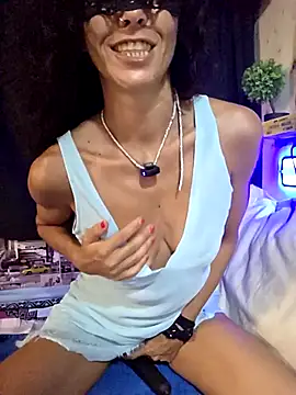 EmySkinny85 online show from 07-10-26, 08:20