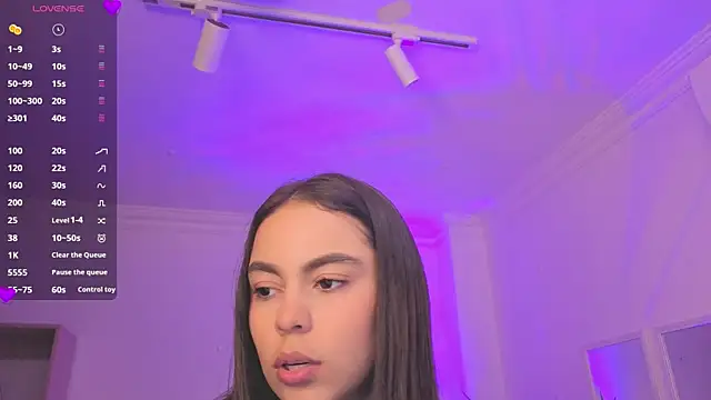 Aleejaa   online show from 05-25-26, 11:31