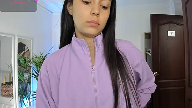 Snapshot of Aleejaa__ chatting on 03-11-25, 11:23 Aleejaa online show from 03-11-25, 11:23