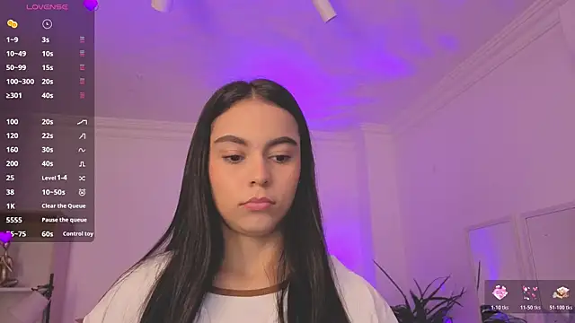 Aleejaa   online show from 06-19-26, 11:16