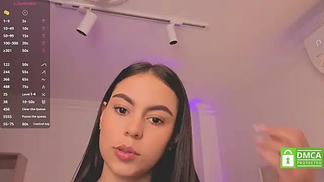 Snapshot of Aleejaa__ chatting on 09-29-25, 11:49 Aleejaa online show from 09-29-25, 11:49