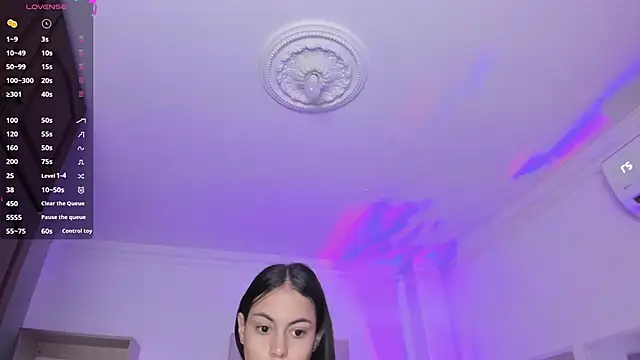 Snapshot of Aleejaa__ chatting on 02-27-25, 11:17 Aleejaa online show from 02-27-25, 11:17